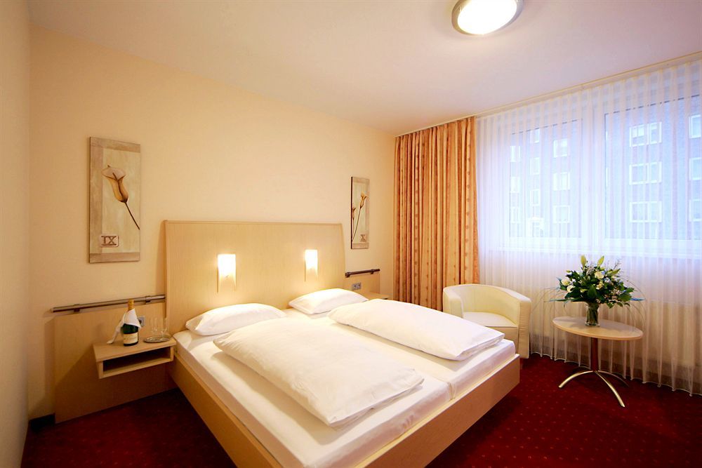Heikotel - City Nord Hamburgo Quarto foto